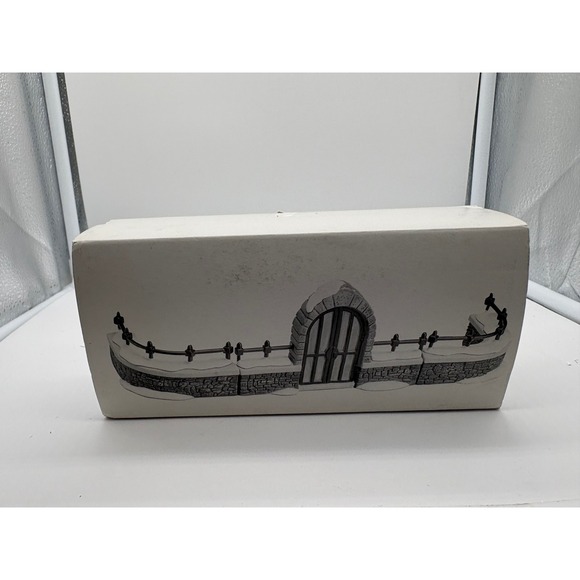 Department 56 Other - Dept 56 Heritage Village Churchyard Gate and Fence Set of 3 5806-8 Boxed Retired